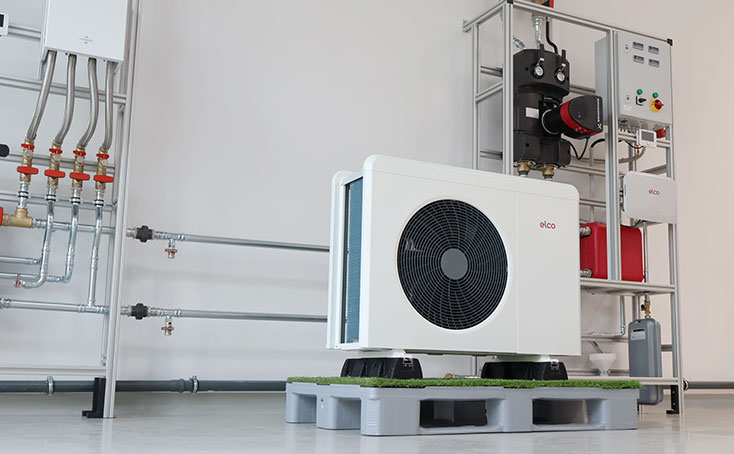 Sieben hochmoderne Prüfstände